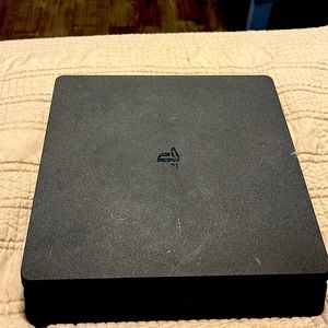 Ps4 + remote for sale